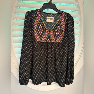 Savanna Jane Top Womens Small Black Polka Dot Embroidered Aztec Shirt Blouse‎